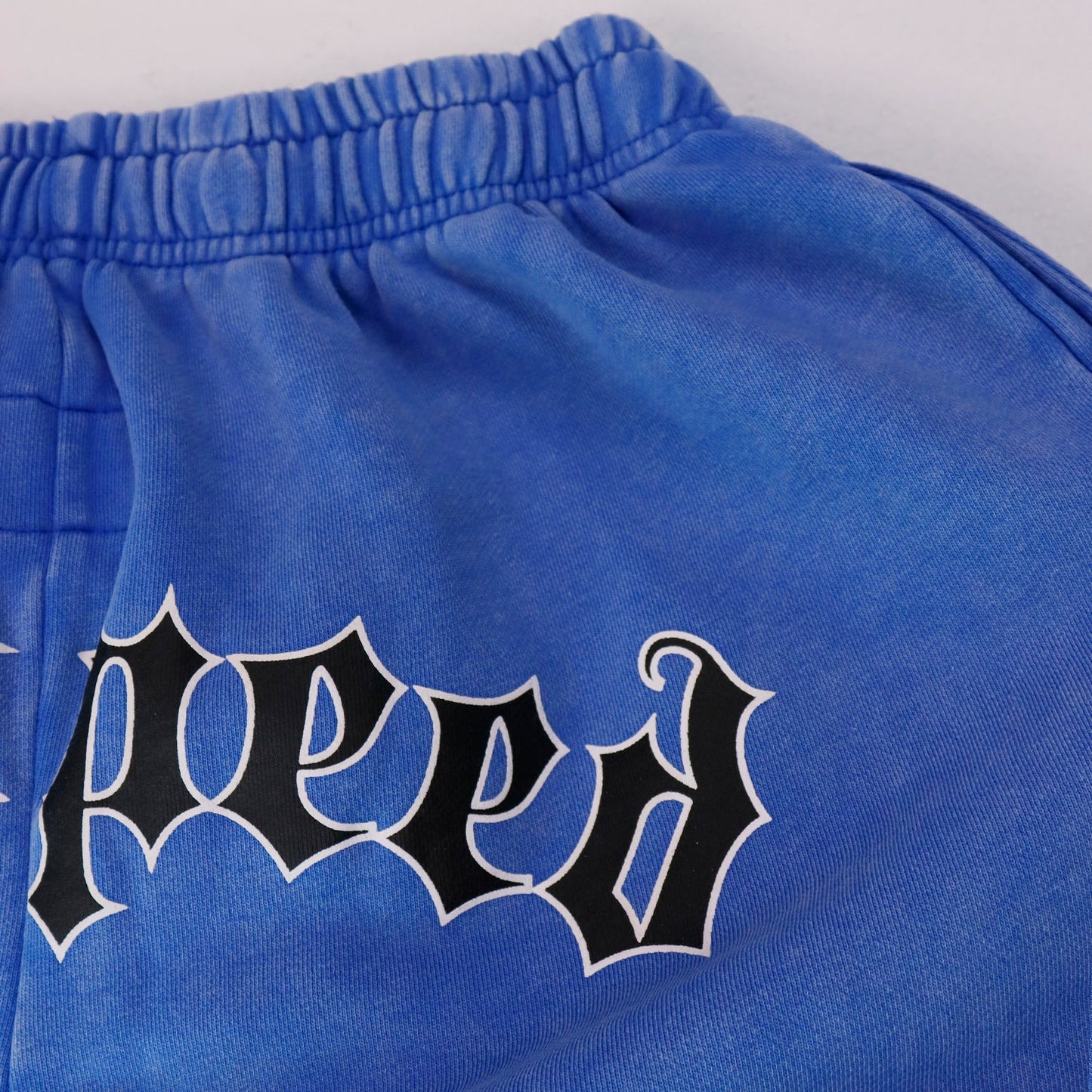 NEW Shorts 8679