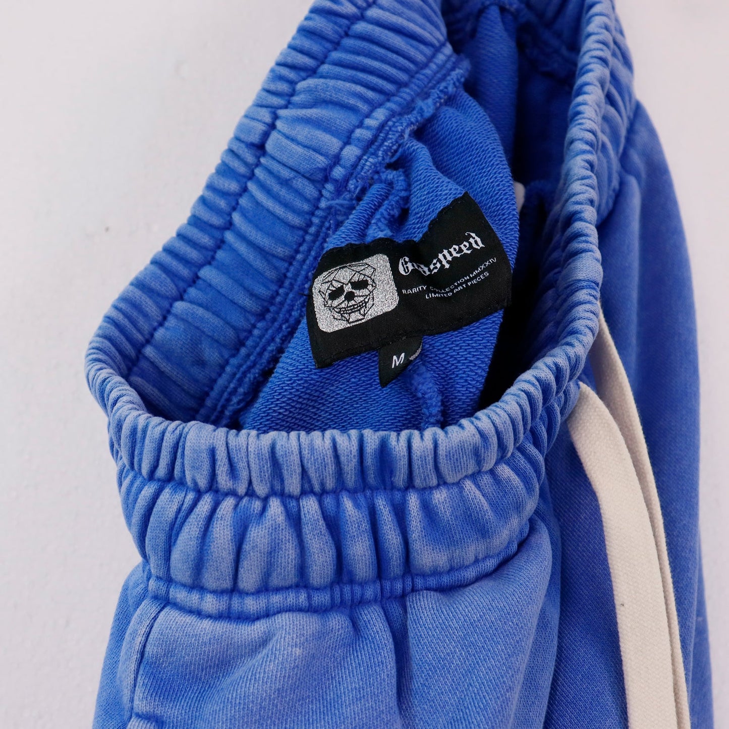 NEW Shorts 8679