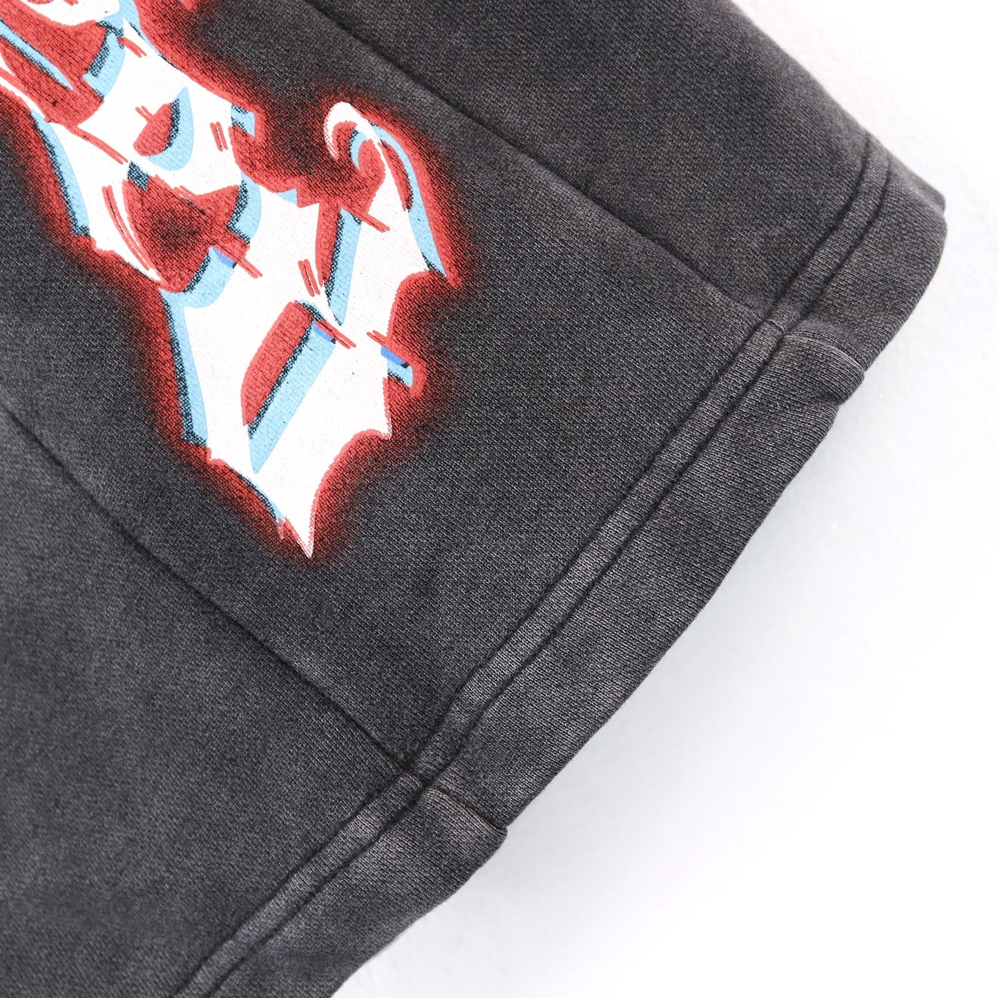 NEW Shorts 8770