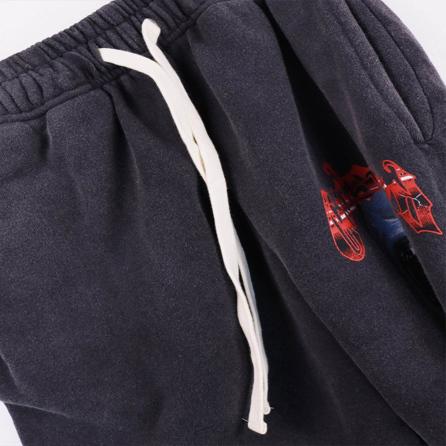 NEW Shorts 8781