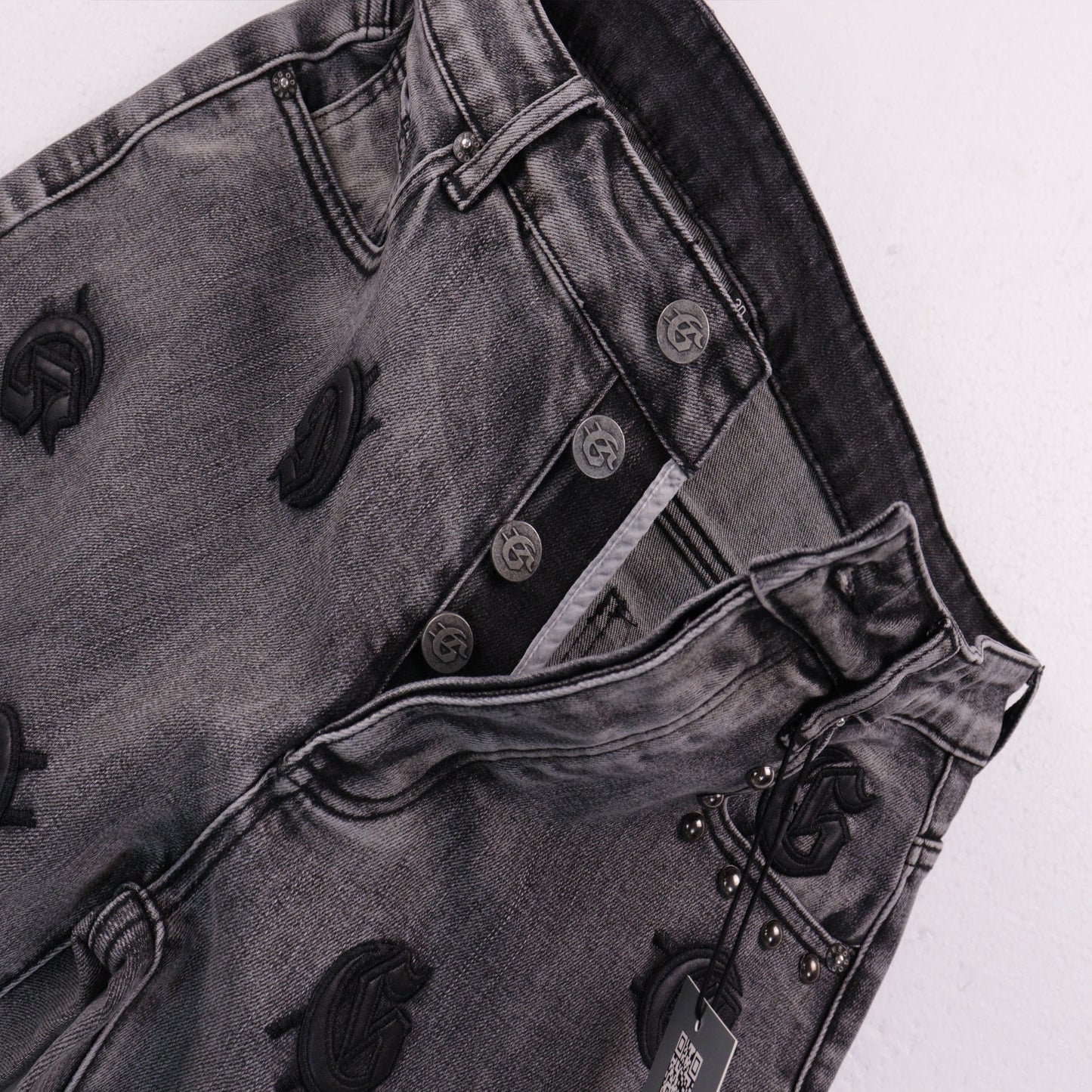 NEW Shorts 8660