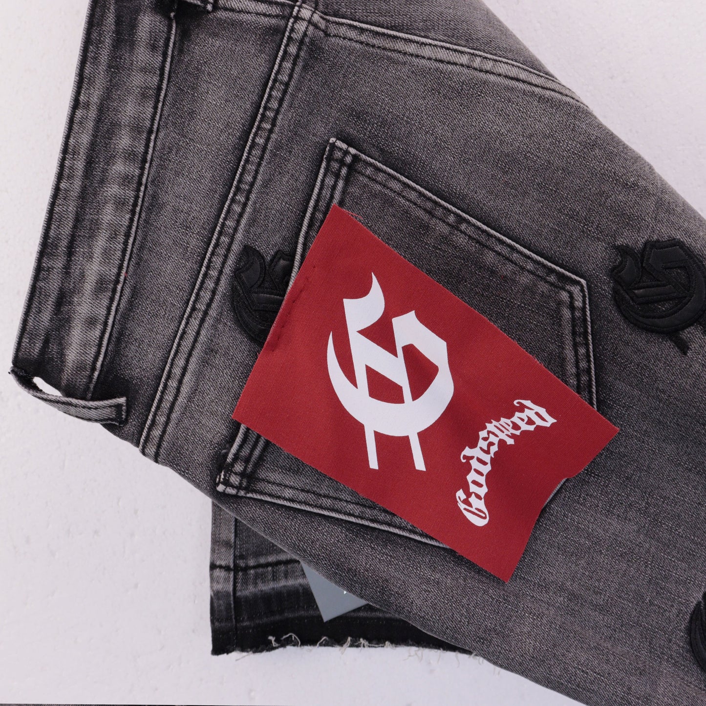 NEW Shorts 8660