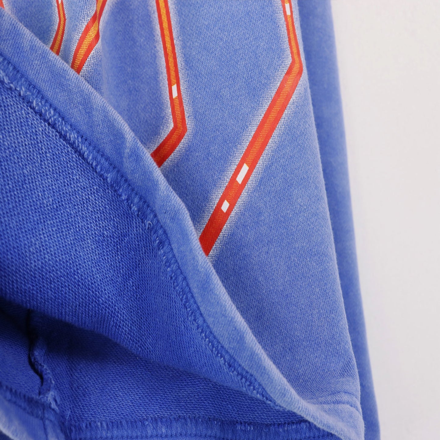 NEW Shorts 8776